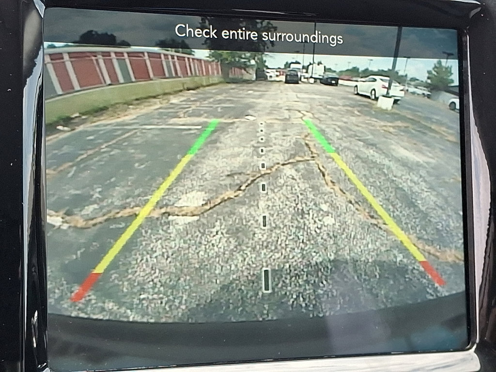 Used 2020 Jeep Cherokee Limited image 28
