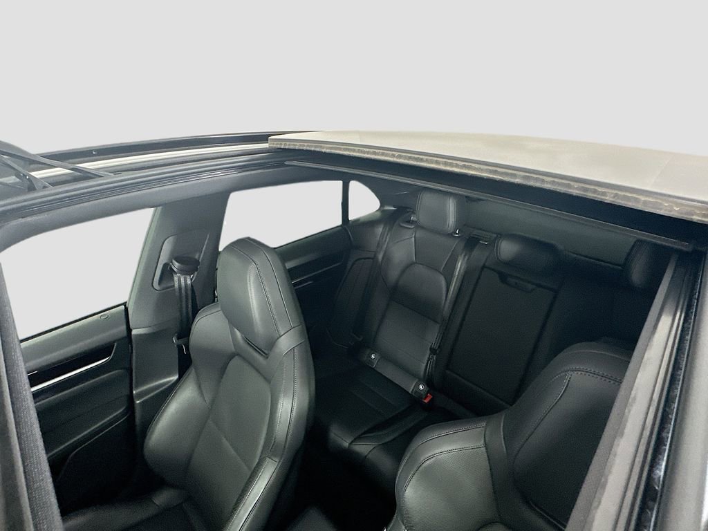 Certified 2024 Porsche Macan 4 Electric image 14