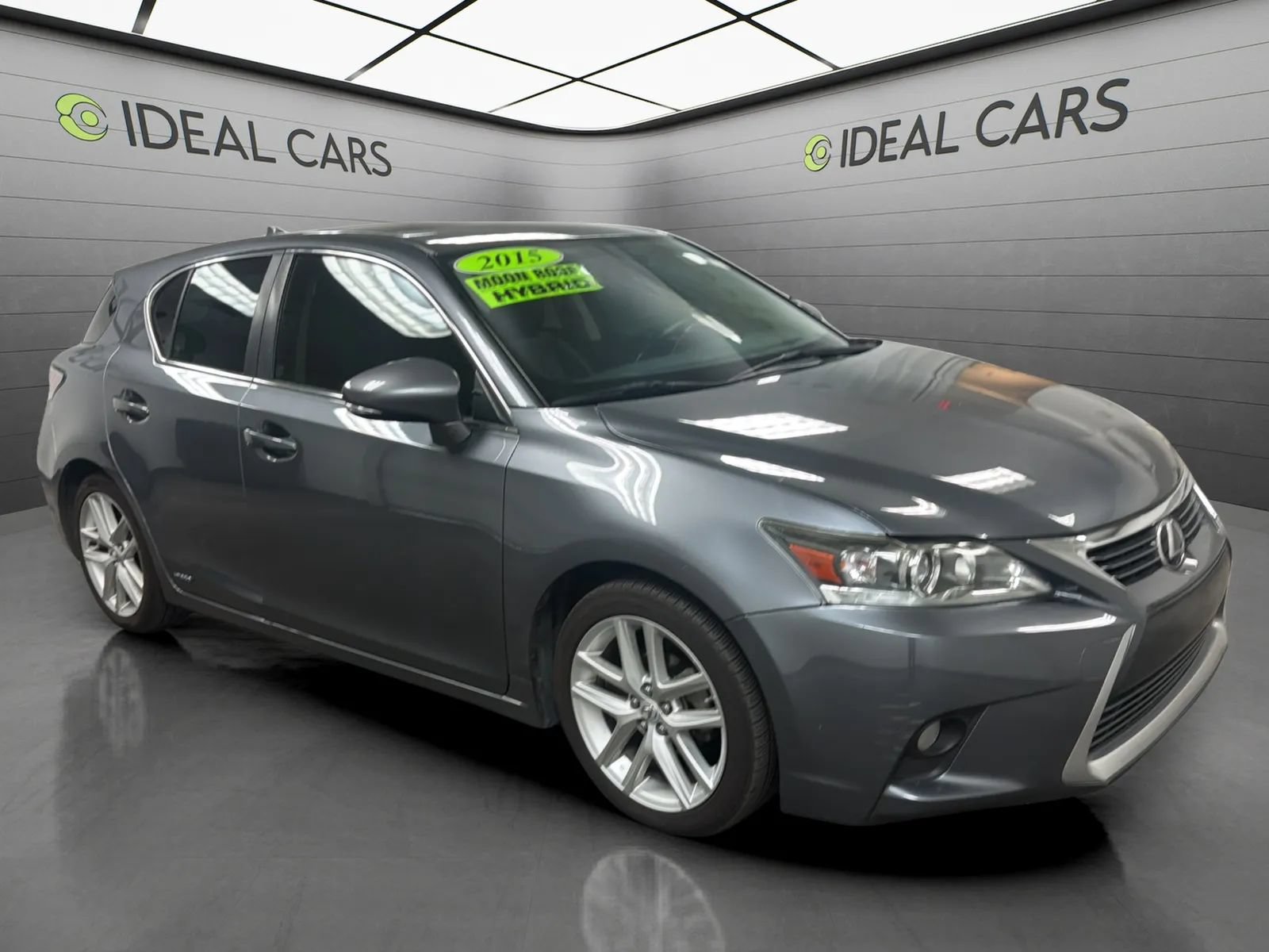Used 2015 Lexus CT 200h FWD image 3