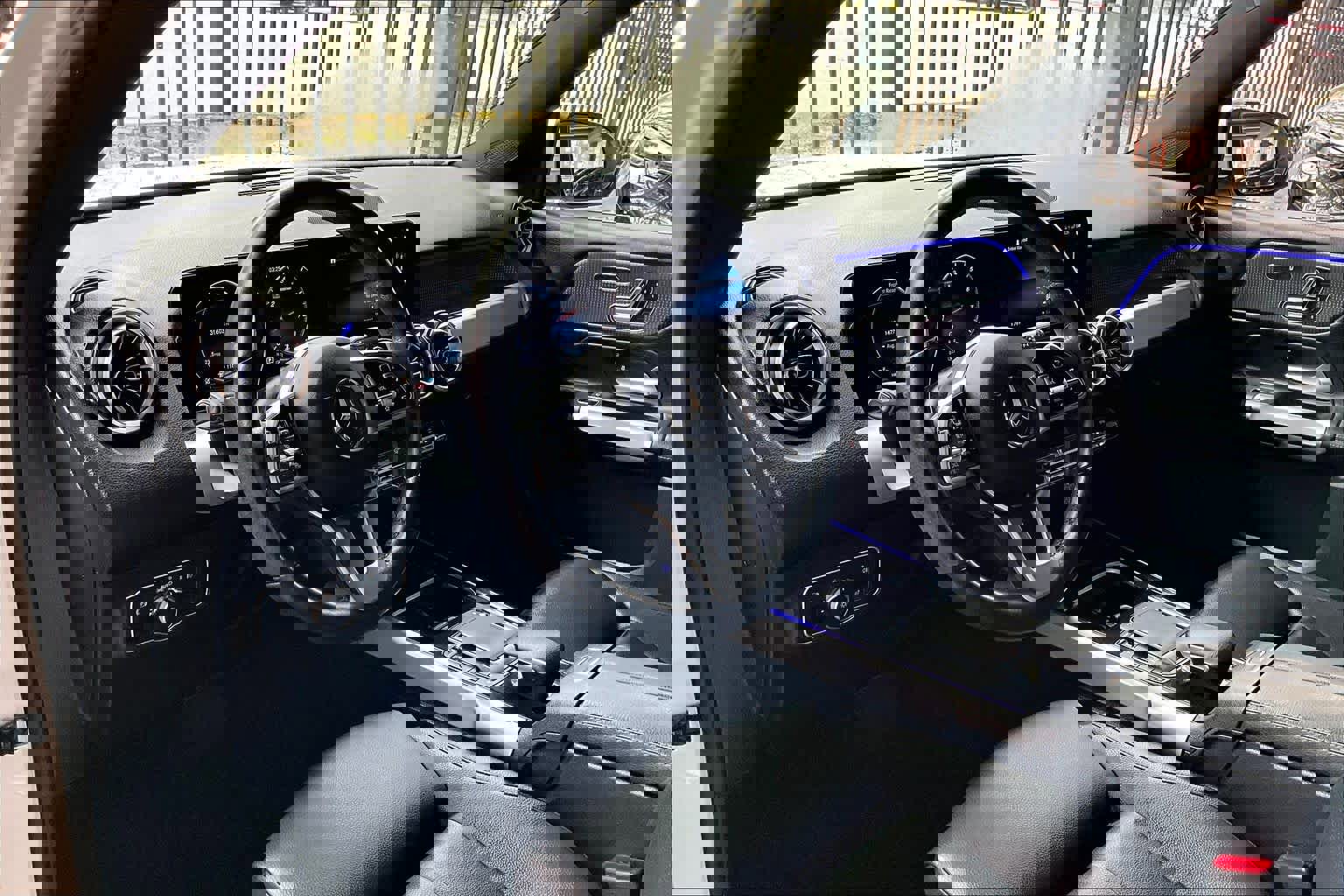 Used 2022 Mercedes-Benz GLB 250 image 17