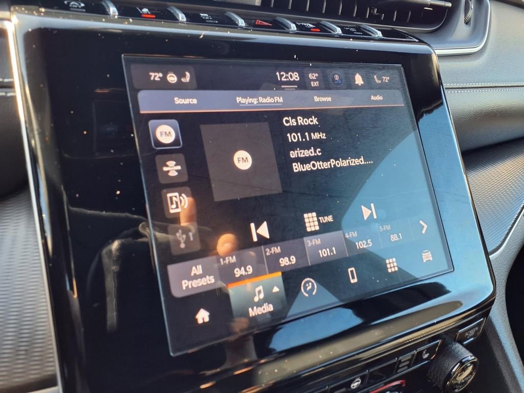 Certified 2023 Jeep Grand Cherokee L Laredo image 5