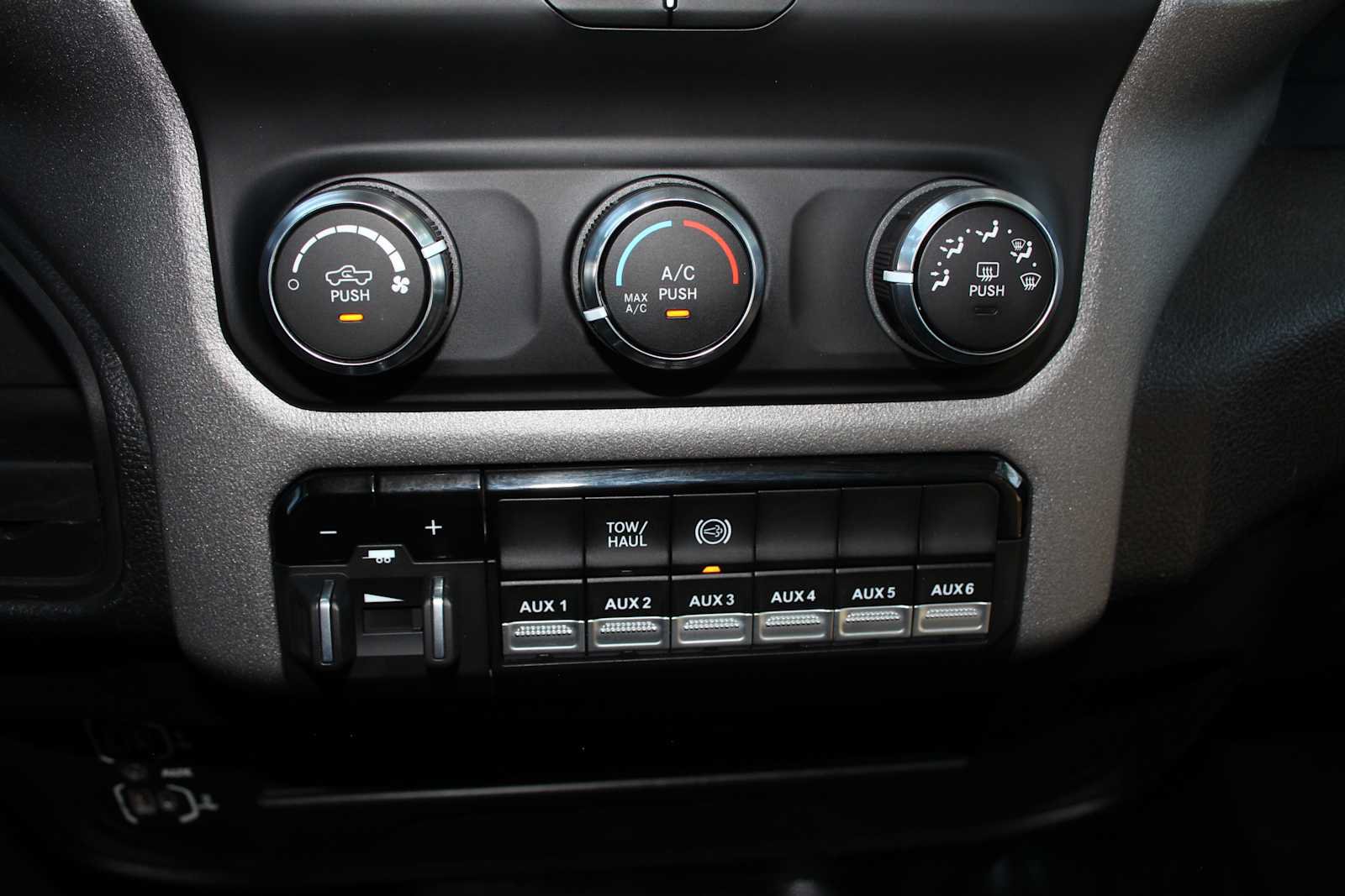 Used 2023 RAM 3500 Tradesman AWD/4WD image 37