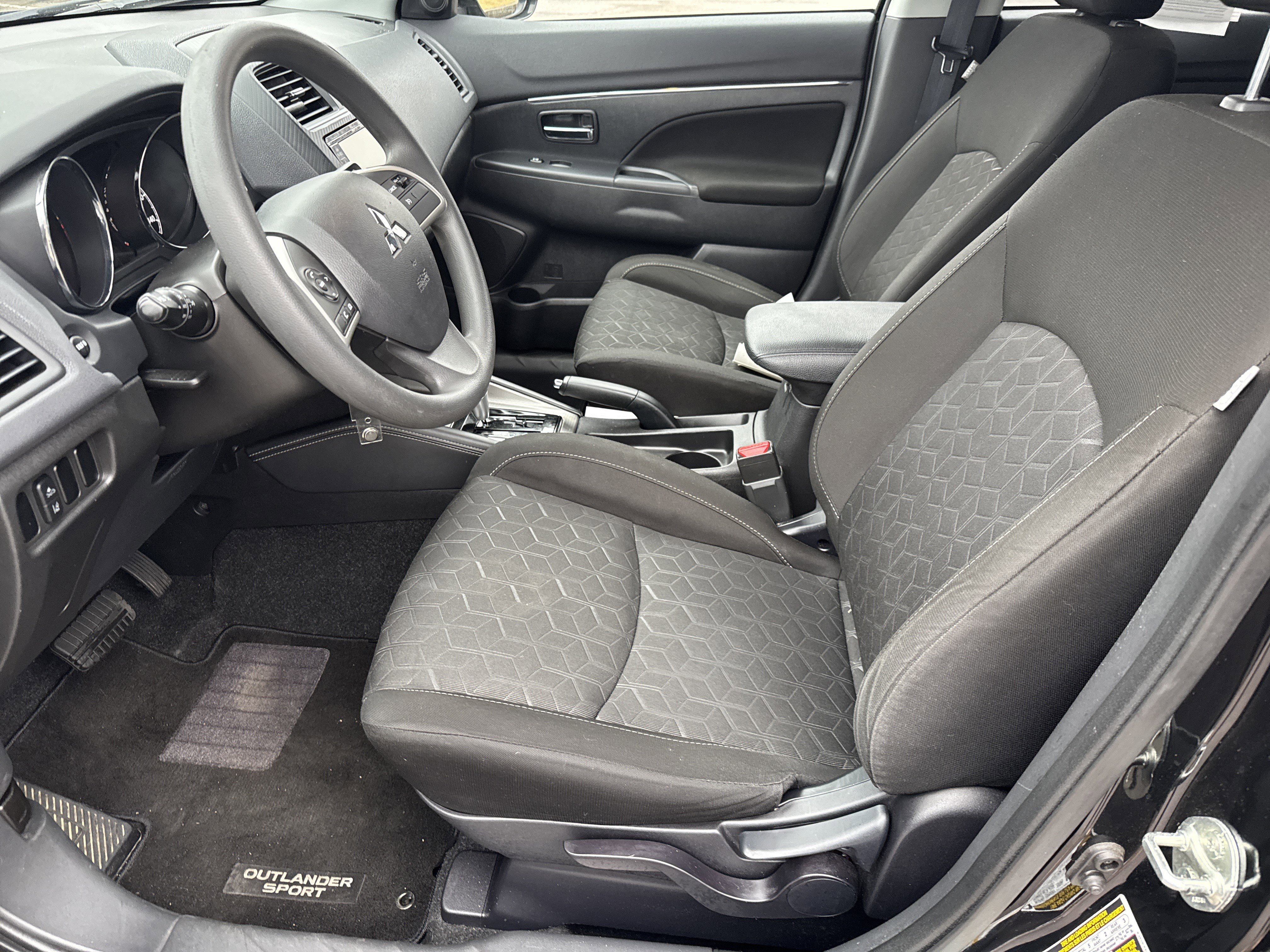 Used 2021 Mitsubishi Outlander Sport ES image 14