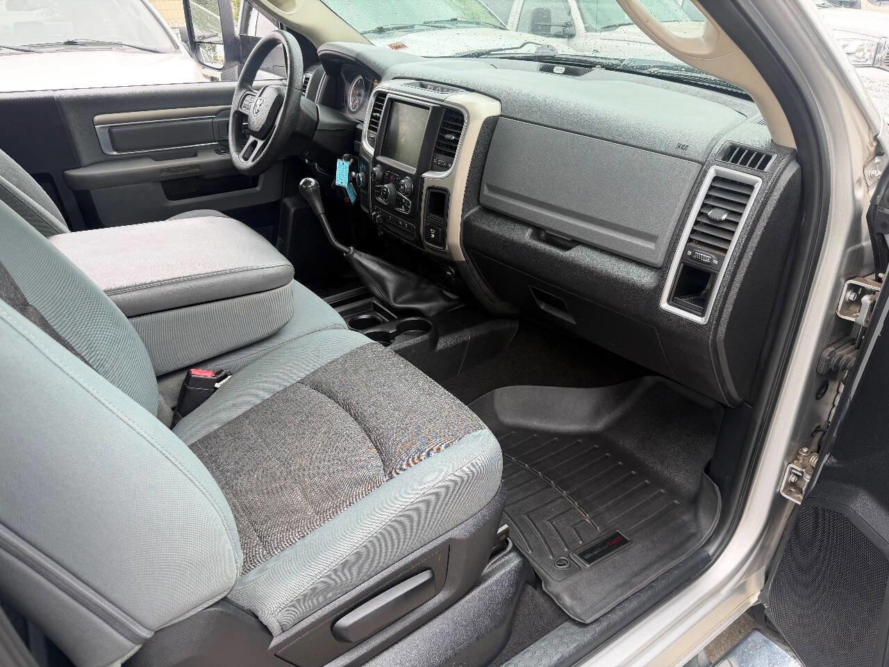 Used 2014 RAM 2500 SLT w/ Popular Equipment Group AWD/4WD image 4