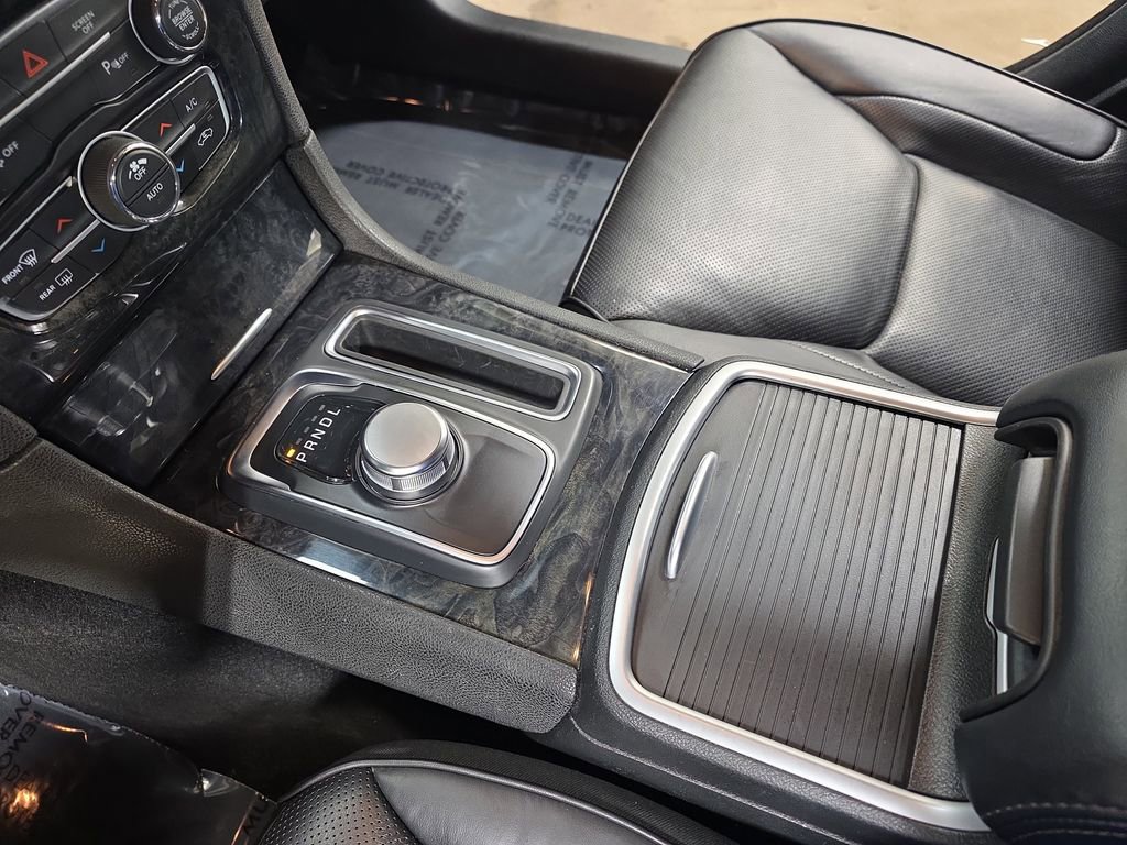 Used 2023 Chrysler 300 Touring L w/ Comfort Group image 23