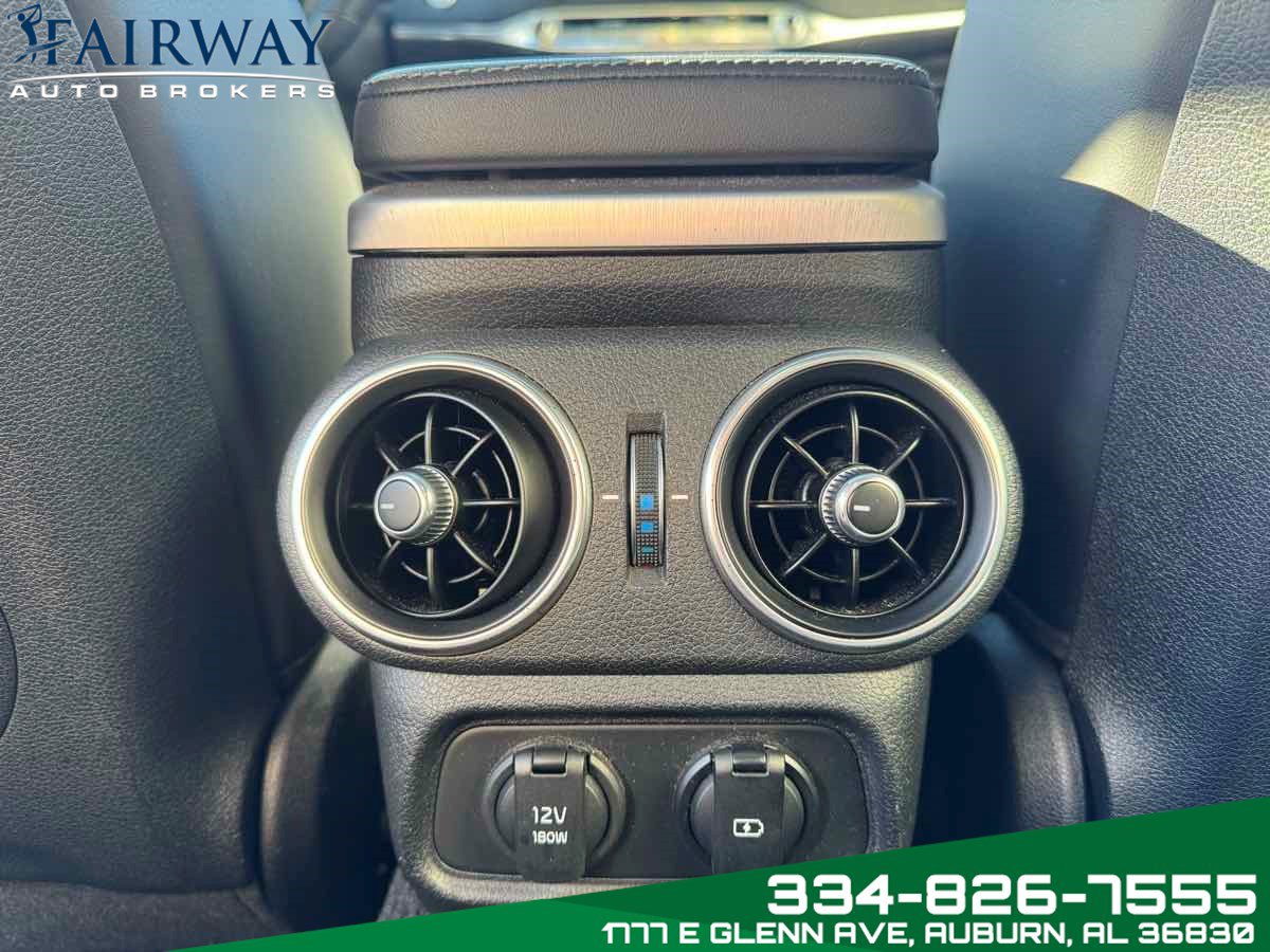 Used 2022 Kia Stinger GT2 image 25