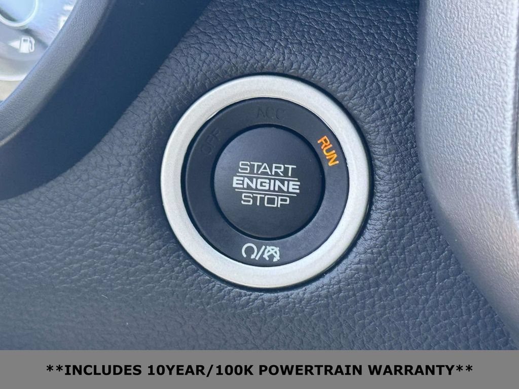 Used 2023 RAM 1500 Laramie AWD/4WD image 28