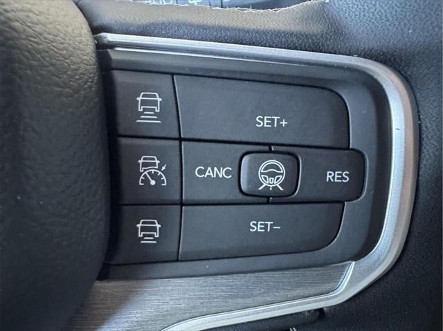 New 2026 Jeep Grand Wagoneer L Limited AWD/4WD image 53