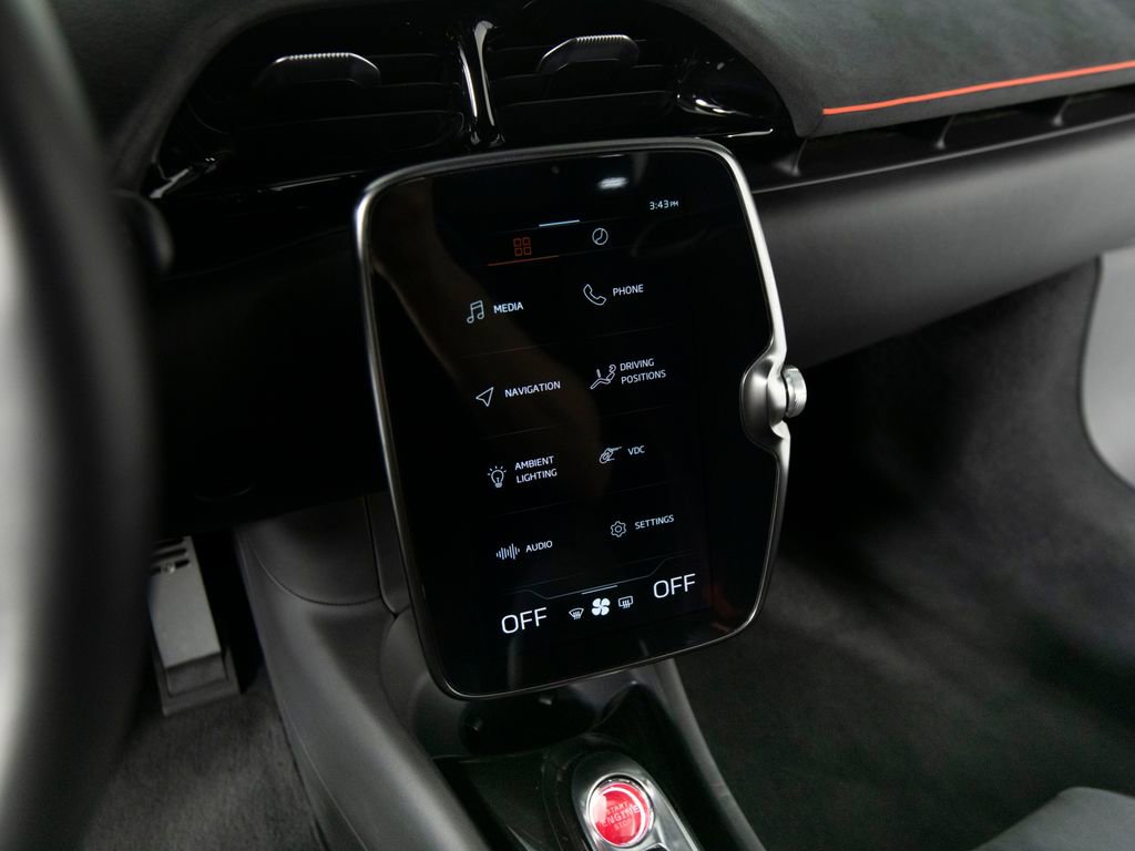 Used 2023 McLaren Artura image 20