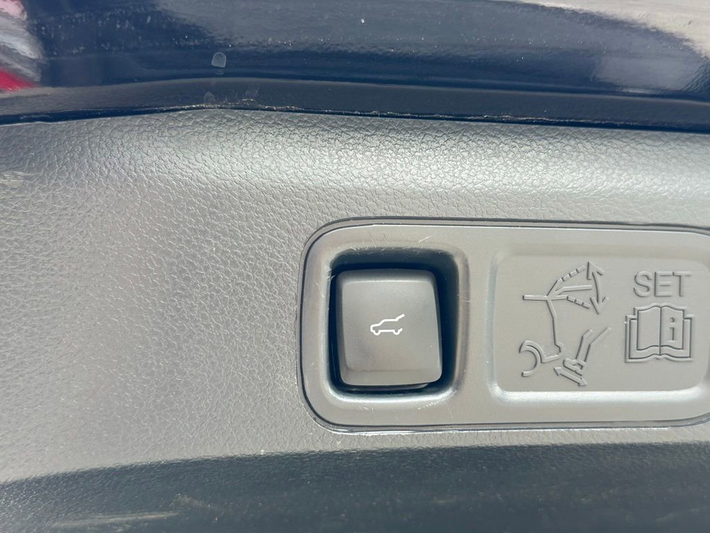 Used 2023 Ford Expedition Max Platinum AWD/4WD image 48