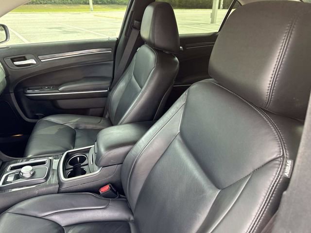 Used 2019 Chrysler 300 Touring L w/ Quick Order Package 22F RWD image 20