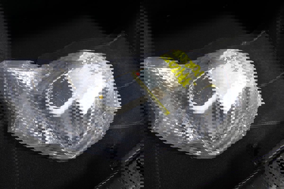 Used 2023 Porsche Taycan w/ Premium Package RWD image 41