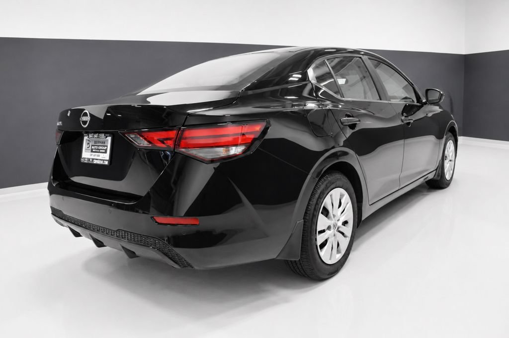 Certified 2025 Nissan Sentra S FWD image 8
