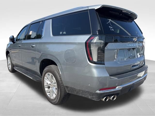 Used 2025 Chevrolet Suburban Premier w/ Sun And Tow Package image 7