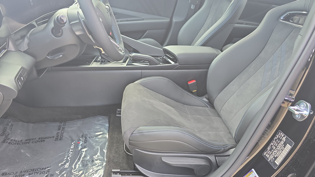 New 2026 Hyundai Elantra N FWD image 13