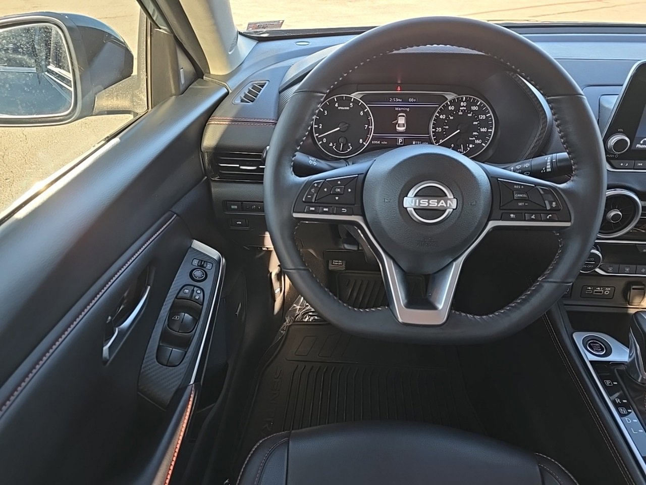 Used 2024 Nissan Sentra SR w/ SR Premium Package image 32