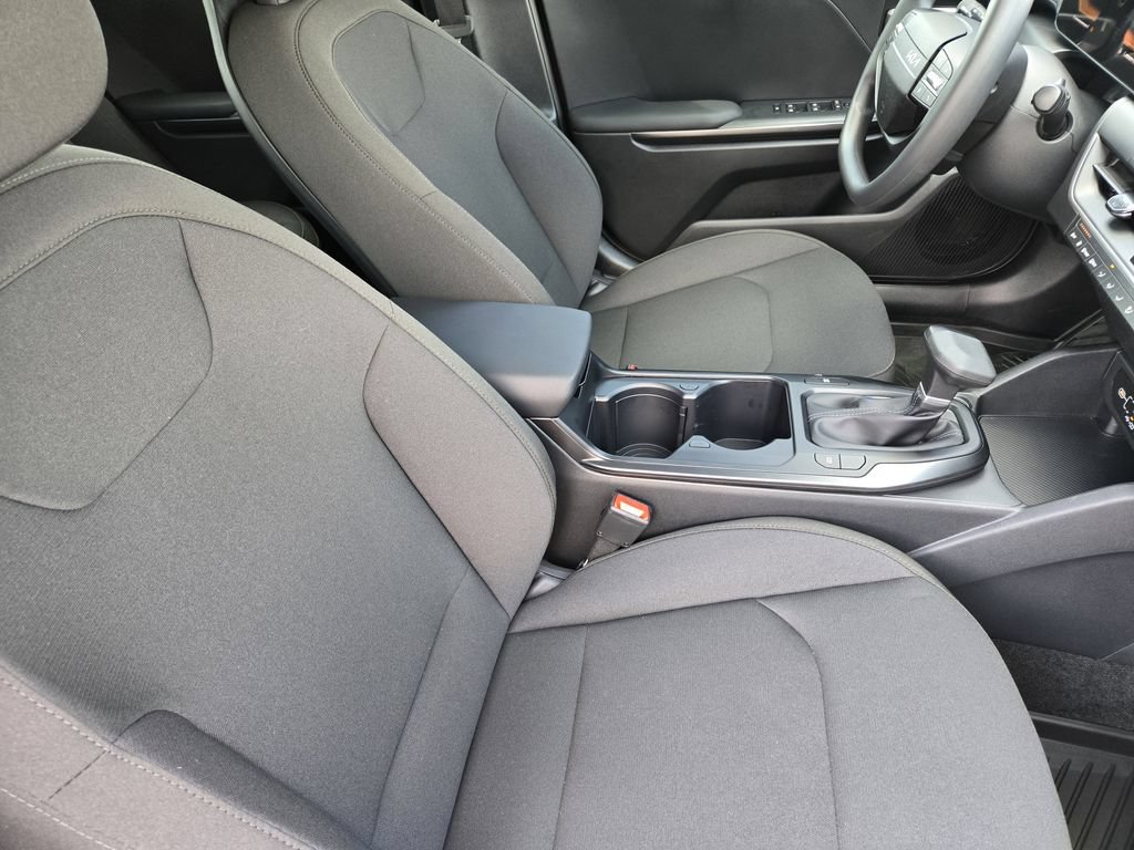 New 2026 Kia K4 FWD image 11