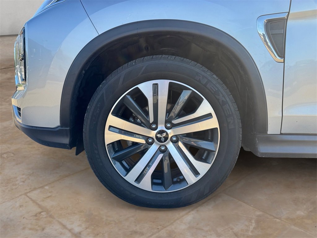 Used 2024 Mitsubishi Outlander Sport SE image 14