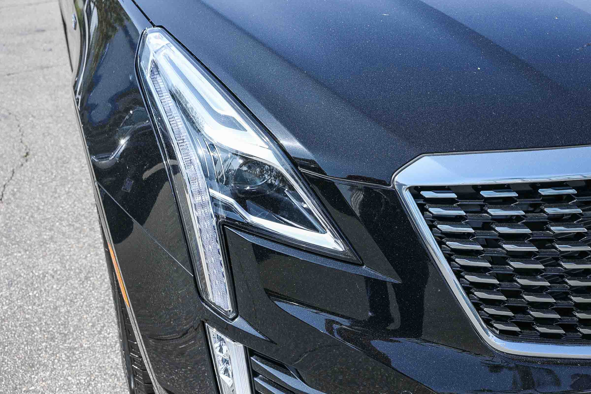 Used 2023 Cadillac XT5 Premium Luxury image 14