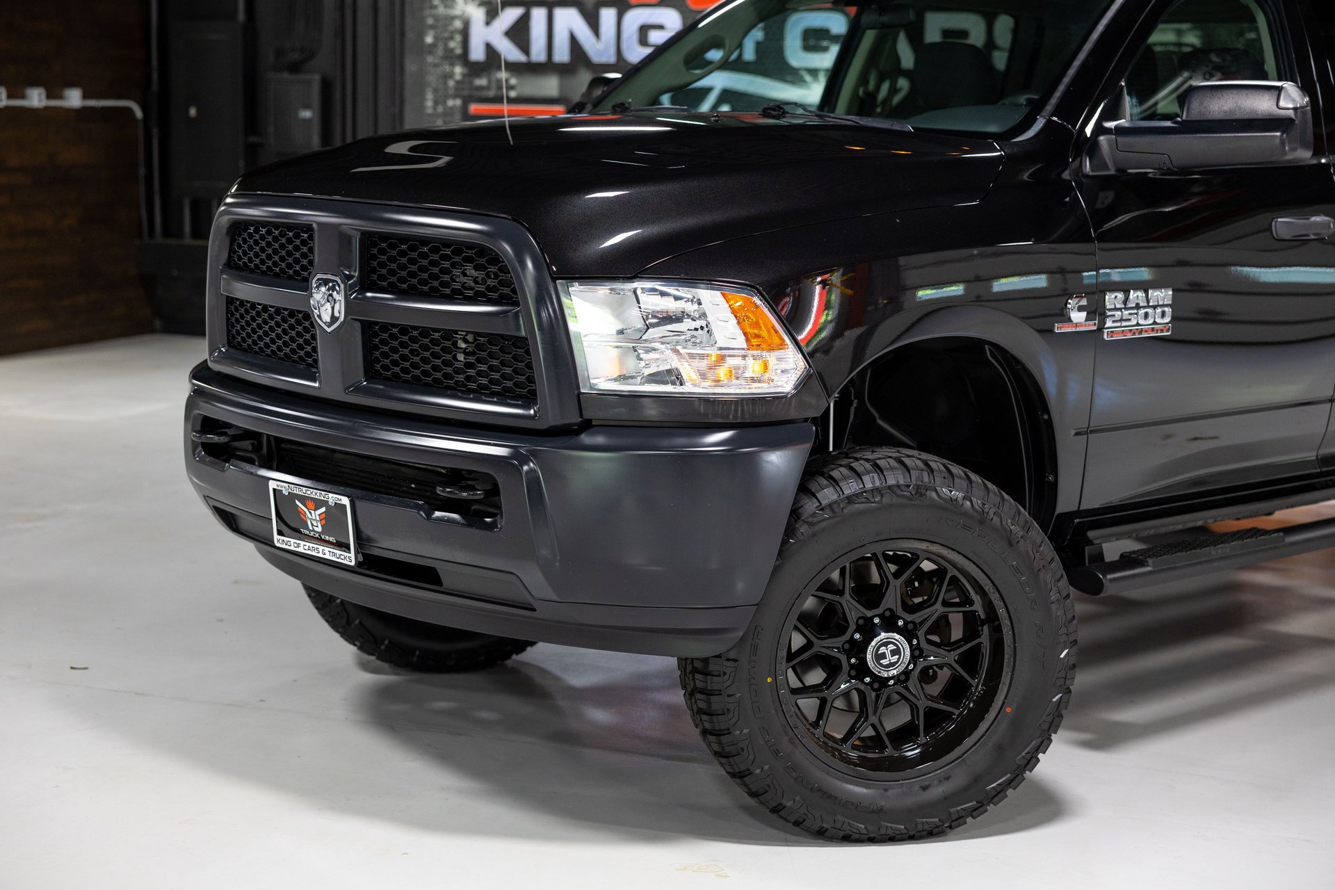 Used 2015 RAM 2500 Tradesman w/ Popular Equipment Group AWD/4WD image 3