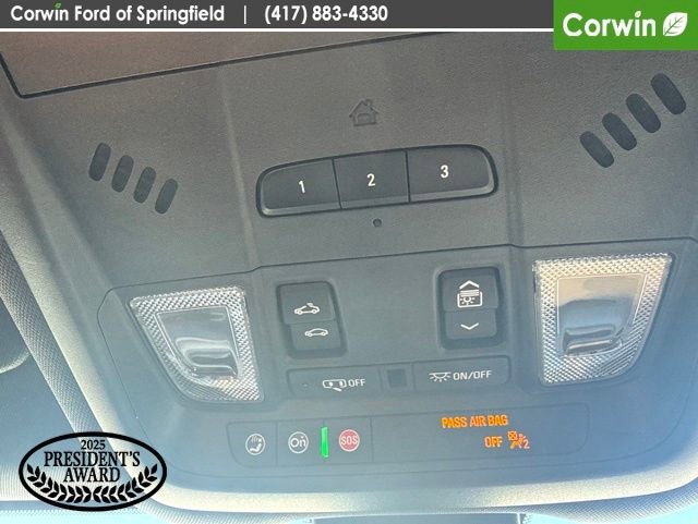 Used 2022 Chevrolet Equinox Premier AWD/4WD image 21