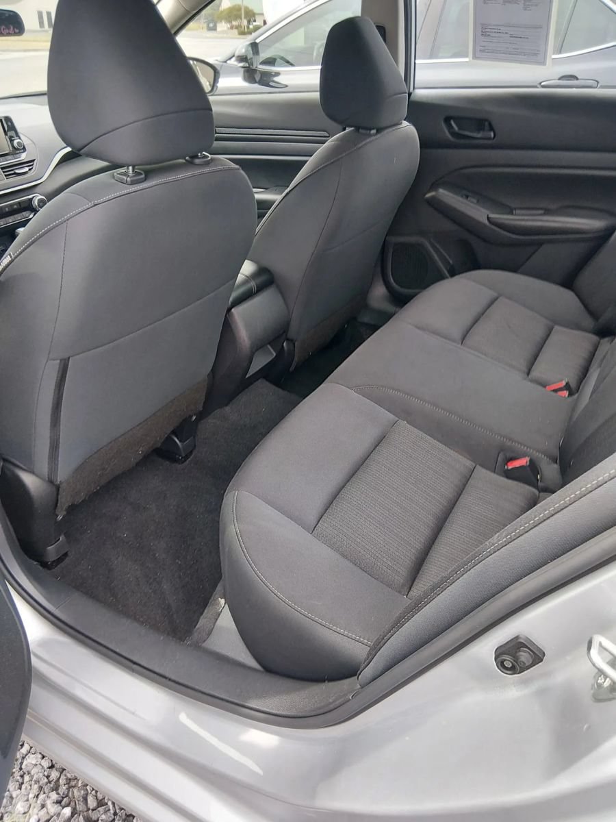 Used 2024 Nissan Altima 2.5 S FWD image 5