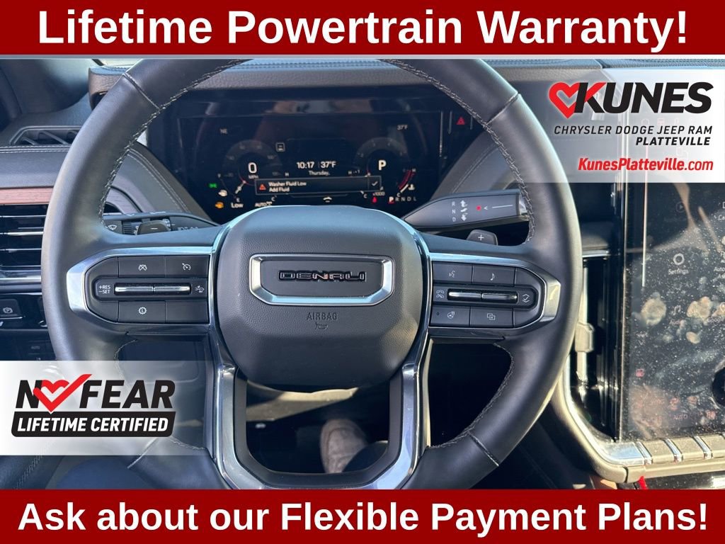 Used 2025 GMC Yukon XL Denali AWD/4WD image 25