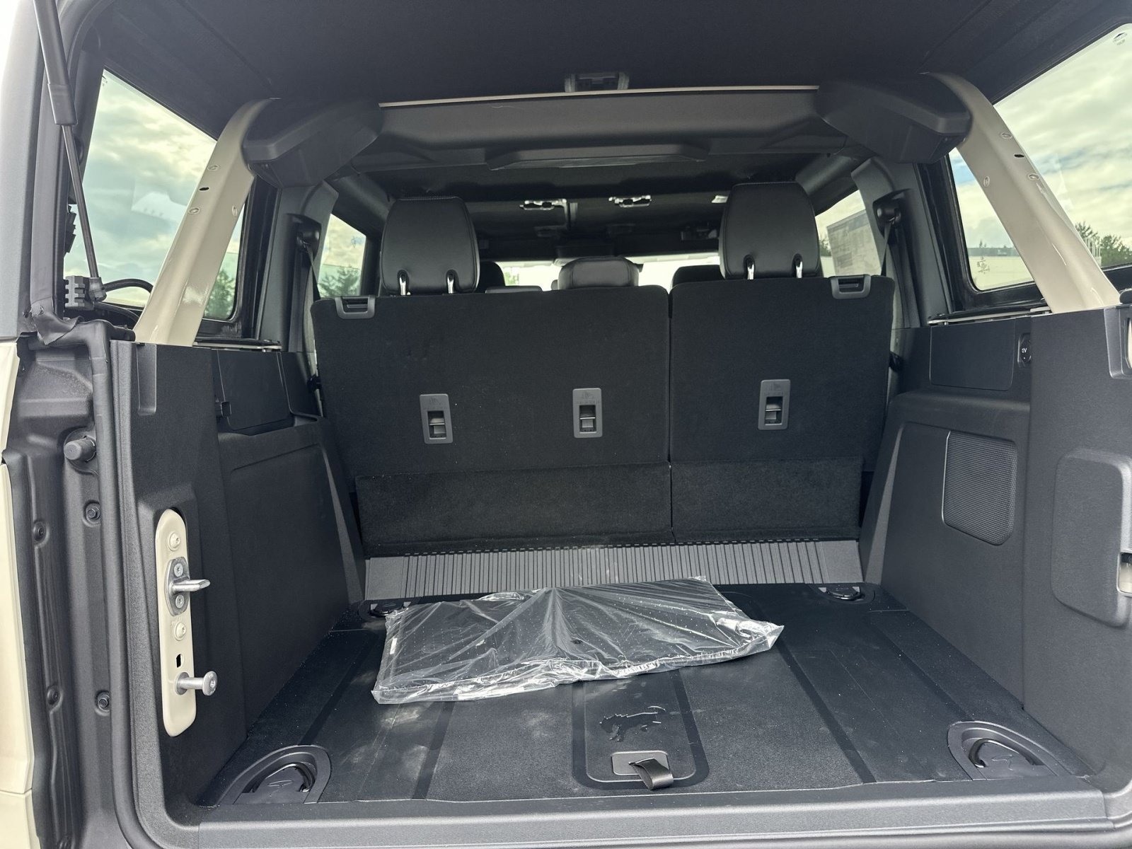 New 2025 Ford Bronco Big Bend AWD/4WD image 33