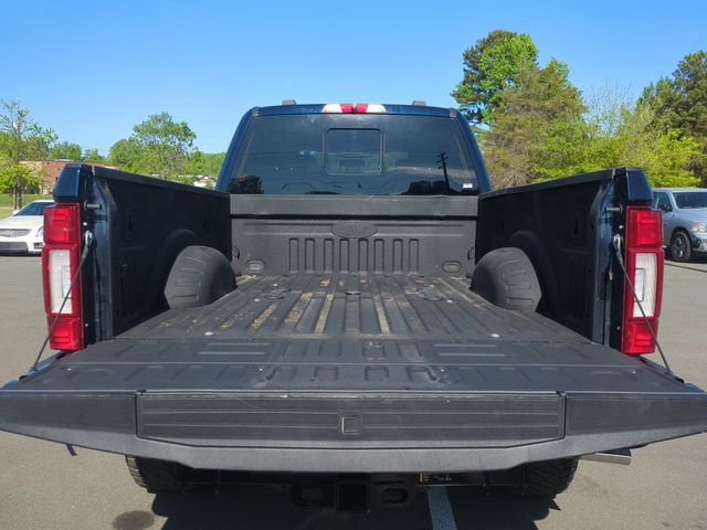 Used 2022 Ford F350 Platinum w/ Tremor Off-Road Package AWD/4WD image 32