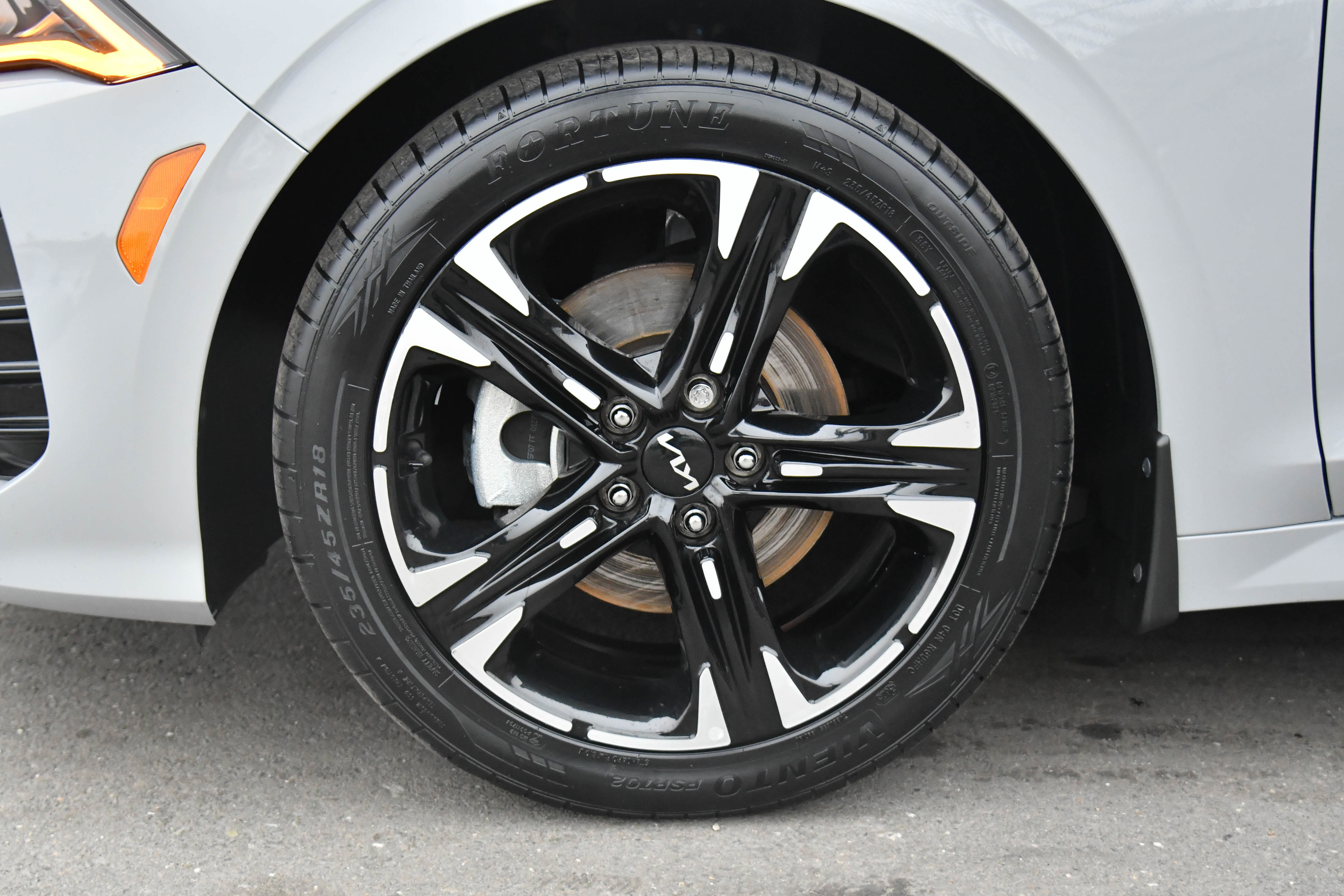 Used 2024 Kia K5 GT-Line w/ GT-Line Premium Package image 12