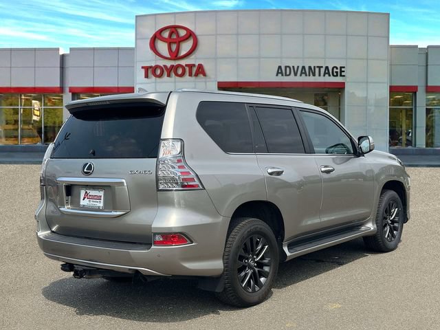Used 2023 Lexus GX 460 Premium w/ Premium Package AWD/4WD image 7