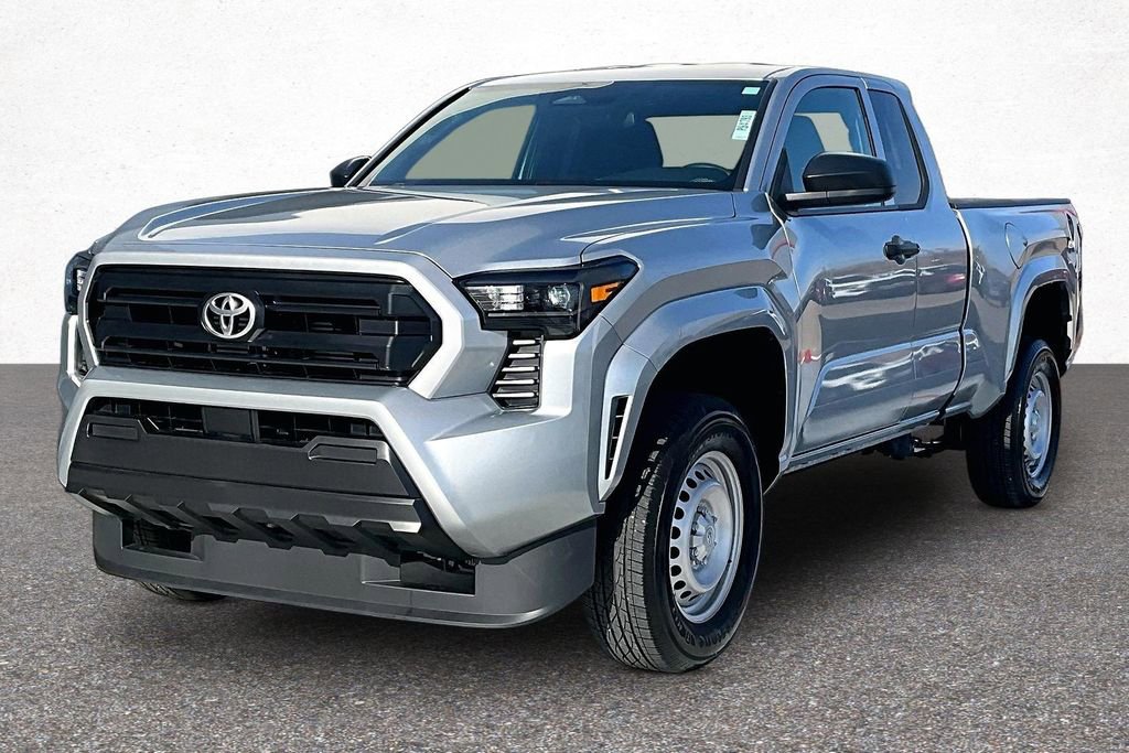Used 2024 Toyota Tacoma SR image 3