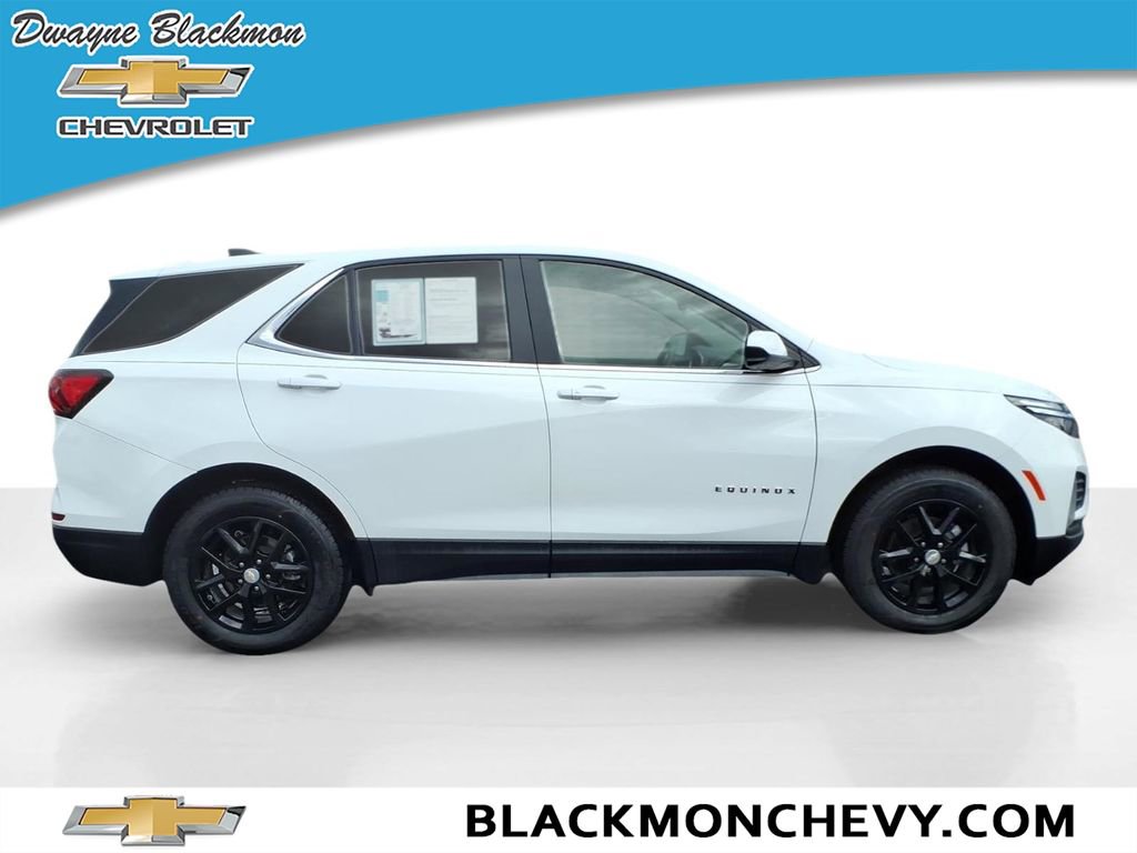 Used 2023 Chevrolet Equinox LT image 2