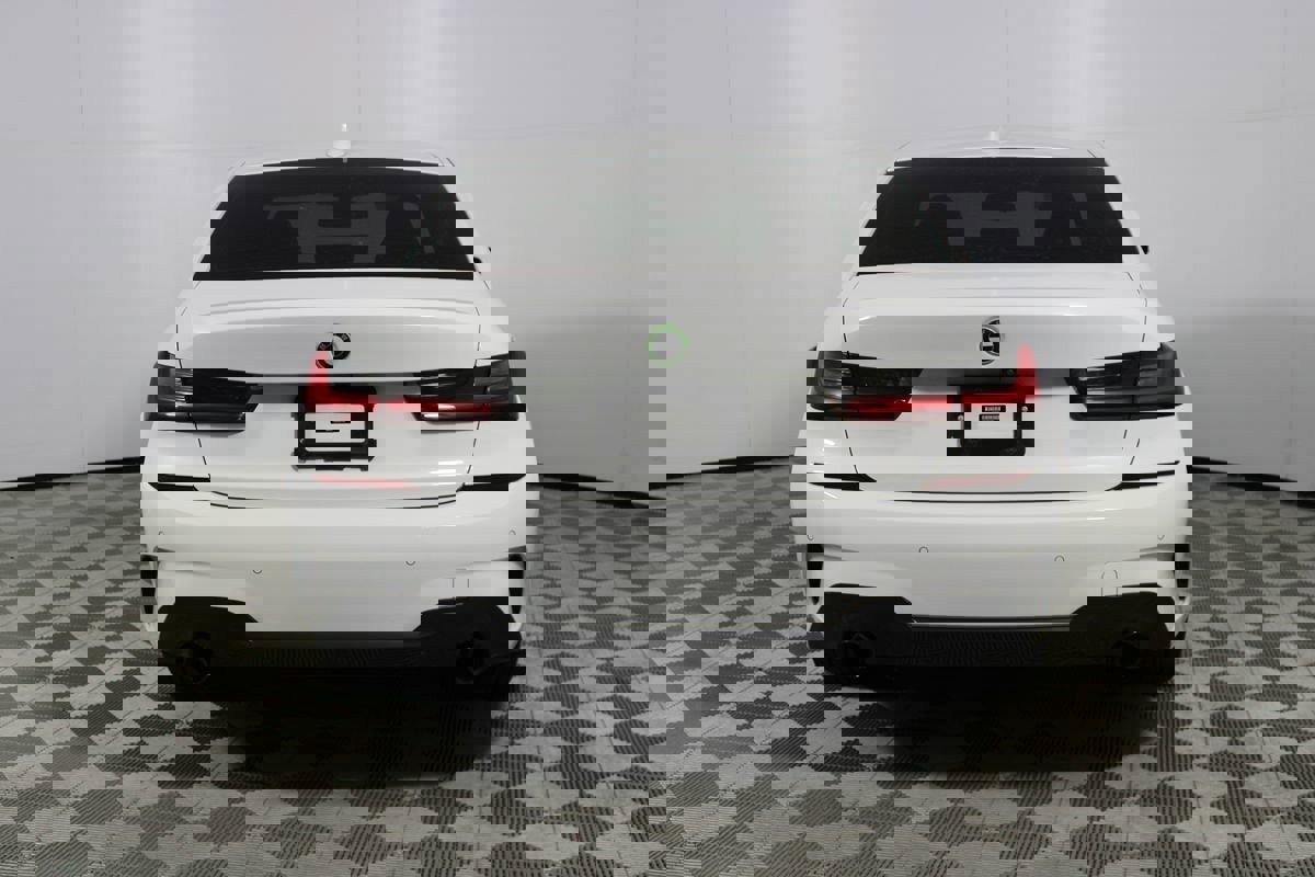 Used 2021 BMW 330e w/ M Sport Package image 33