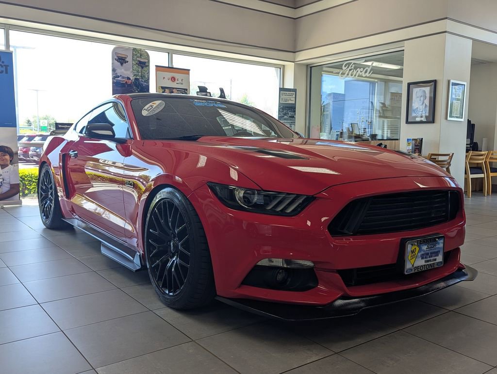 Used 2016 Ford Mustang GT Premium w/ Equipment Group 401A RWD image 1