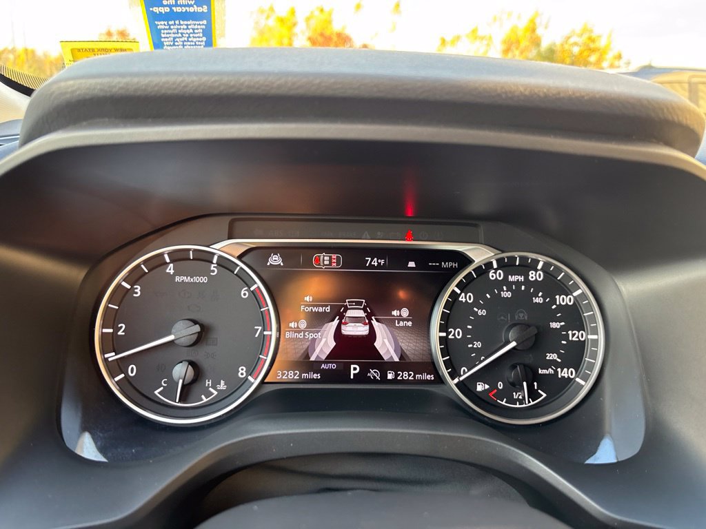Certified 2026 Nissan Rogue SV AWD/4WD image 28
