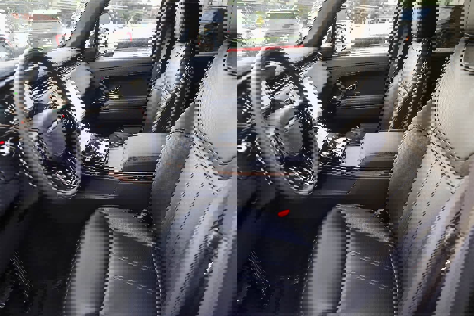 New 2026 Land Rover Range Rover Sport Dynamic SE image 15