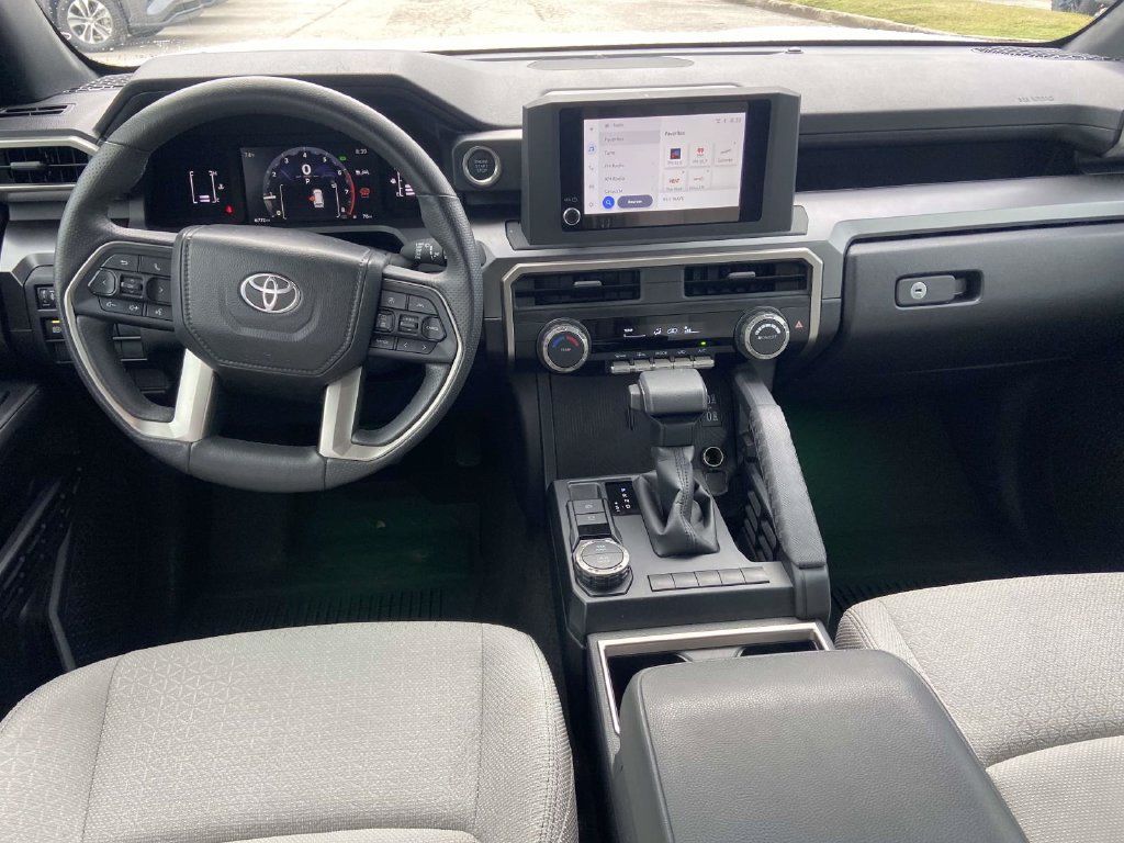 Used 2025 Toyota 4Runner SR5 RWD image 10