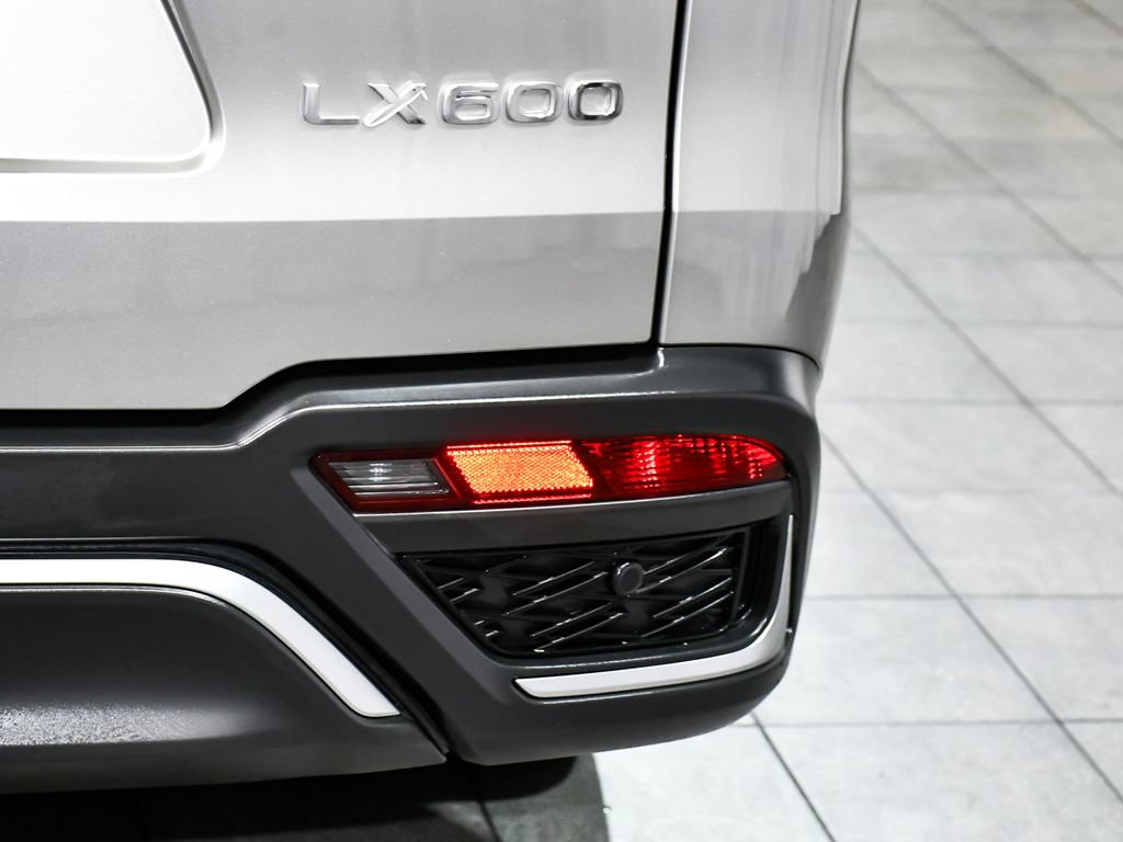 Used 2023 Lexus LX 600 F Sport w/ Accessory Package (Z1) AWD/4WD image 96