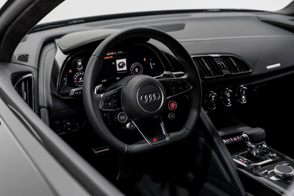 Used 2020 Audi R8 V10 performance image 11