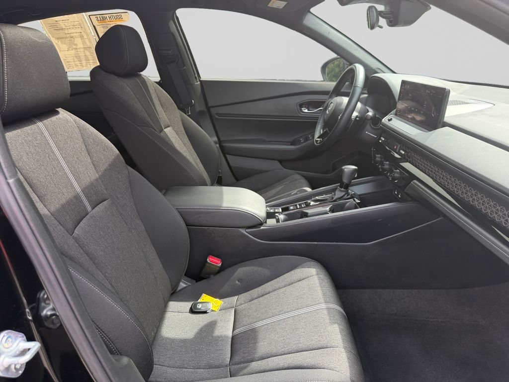 Used 2023 Honda Accord Sport image 17