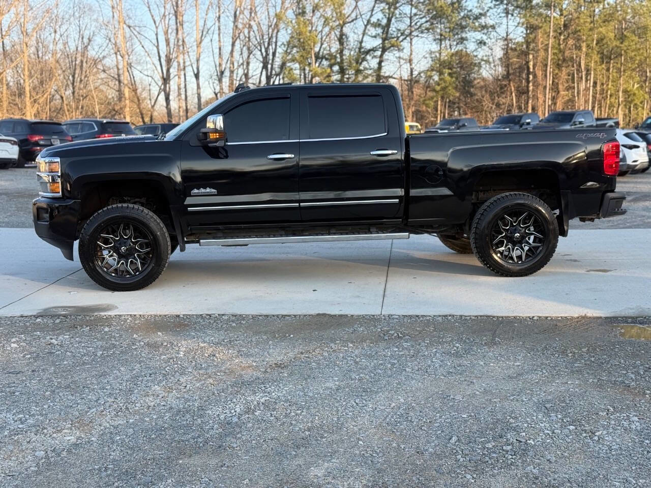 Used 2015 Chevrolet Silverado 2500 High Country image 4