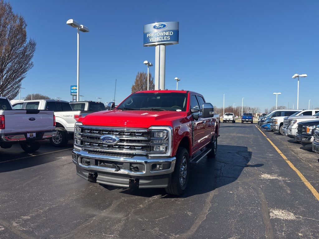 Used 2025 Ford F250 Lariat w/ Chrome Package image 1