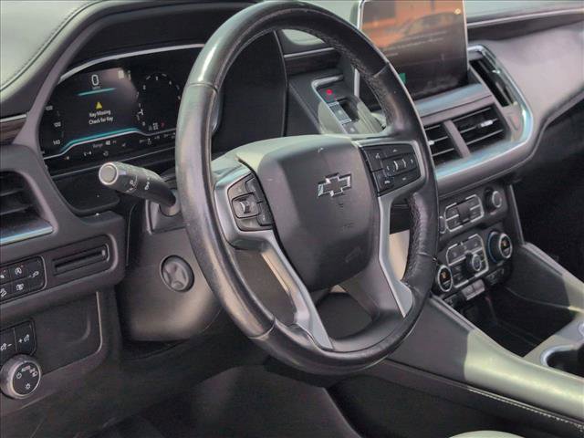 Used 2022 Chevrolet Suburban Z71 w/ Luxury Package image 8