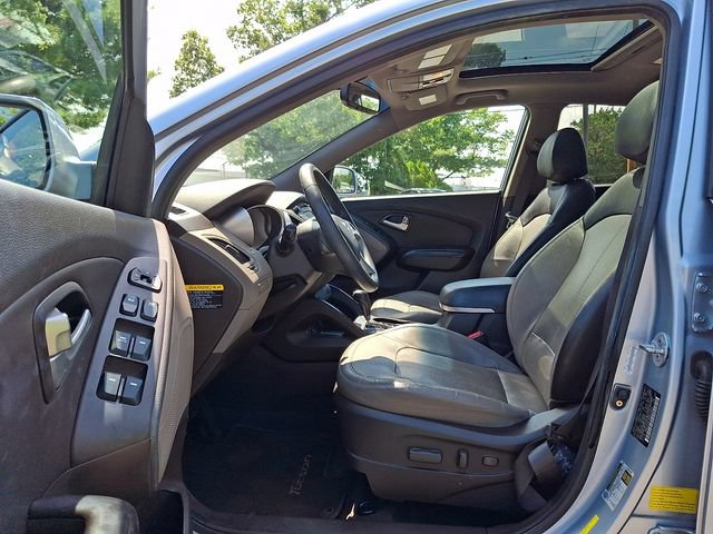 Used 2013 Hyundai Tucson Limited w/ Premium Pkg AWD/4WD image 13