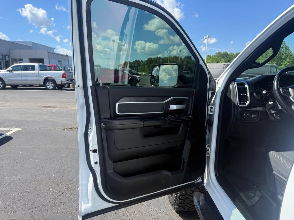Used 2020 RAM 2500 Big Horn w/ Level 2 Equipment Group AWD/4WD image 15