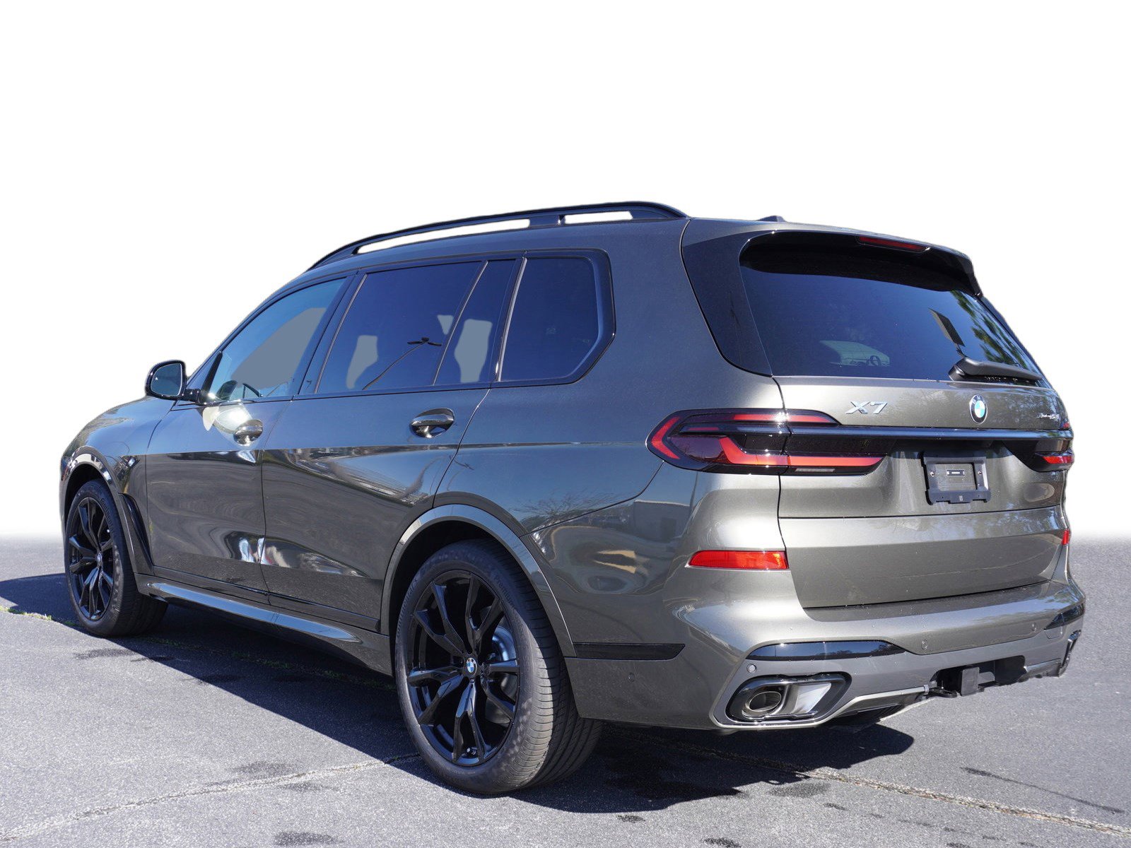 New 2025 BMW X7 xDrive40i w/ M Sport Package image 30
