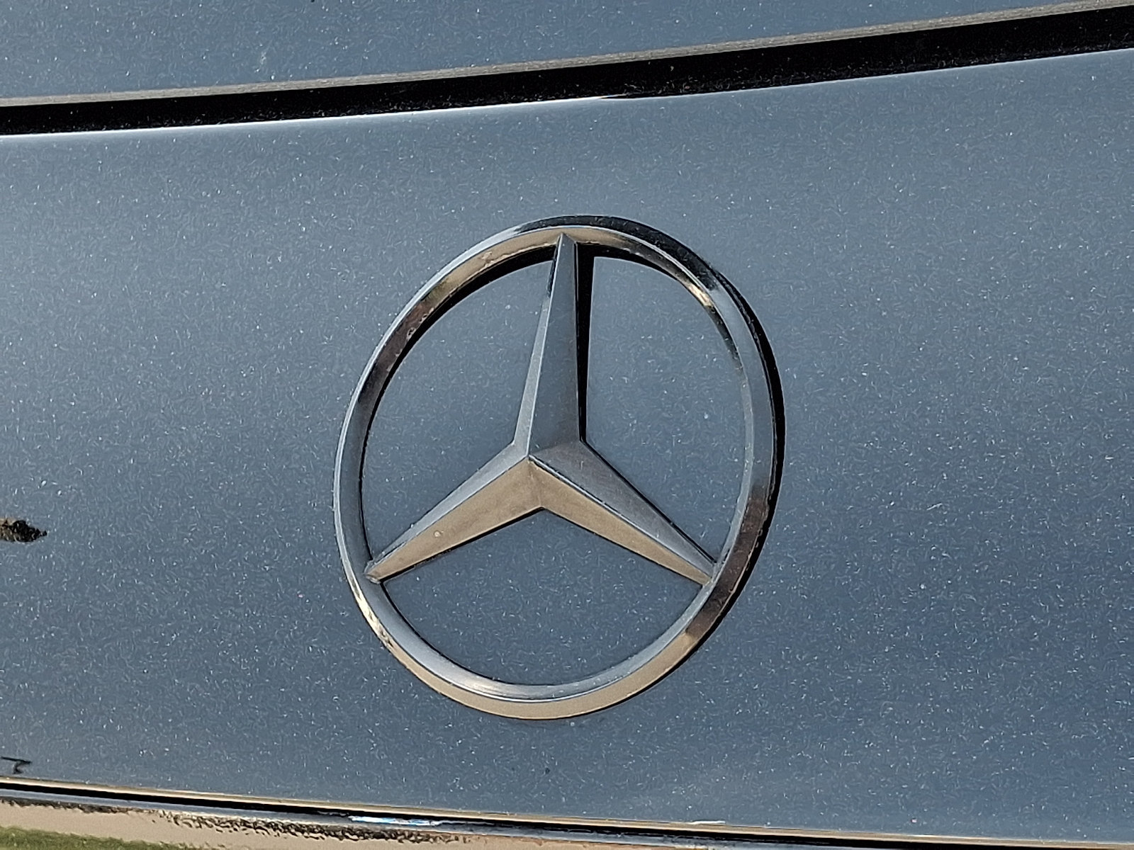Used 2024 Mercedes-Benz GLE 350 4MATIC w/ AMG Line Exterior image 32