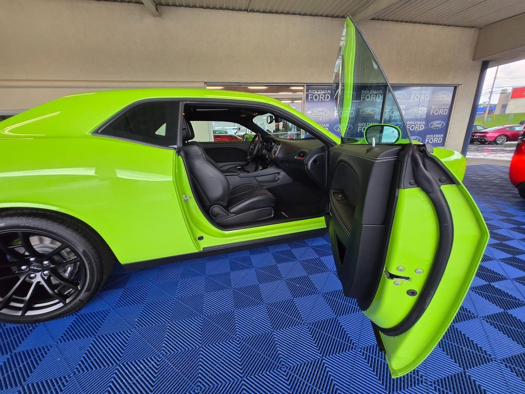 Used 2023 Dodge Challenger SRT Hellcat image 32