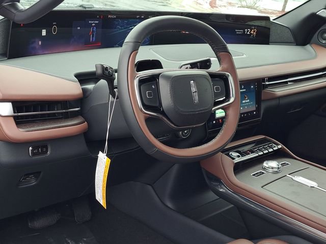 New 2026 Lincoln Navigator Reserve image 33